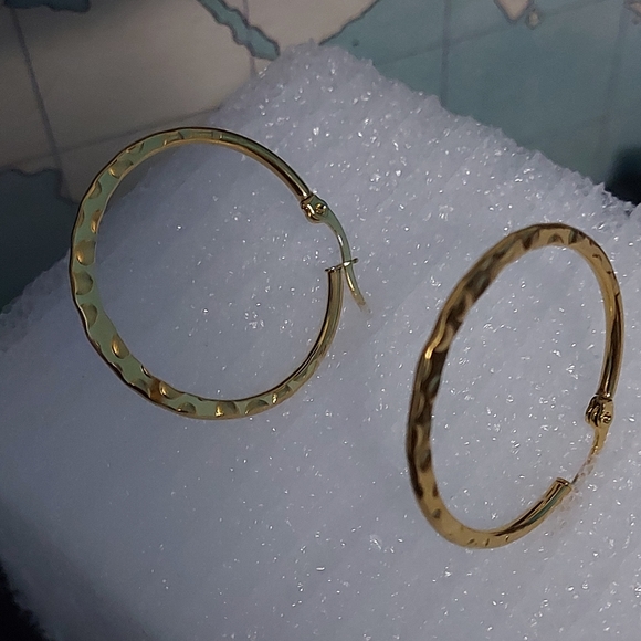 18k Gold Plated Hoop Earrings - Picture 2 of 6